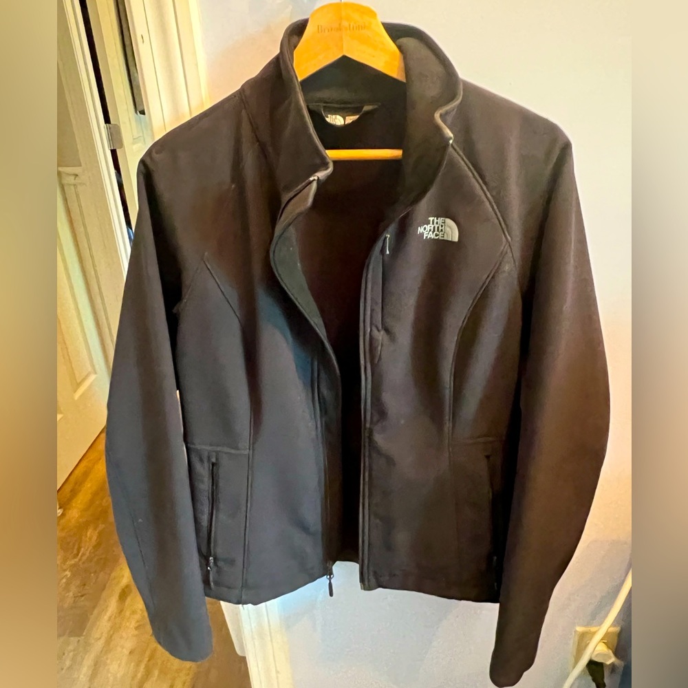 North face women’s jacket size medium